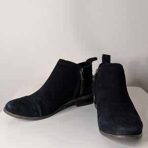 TOMS Reese Suede Almond Toe Booties - black womens size 7.5